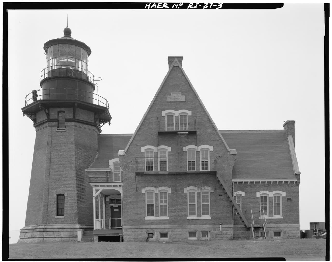 Bluffs, Light & Salt Wind: Two Days on Block Island