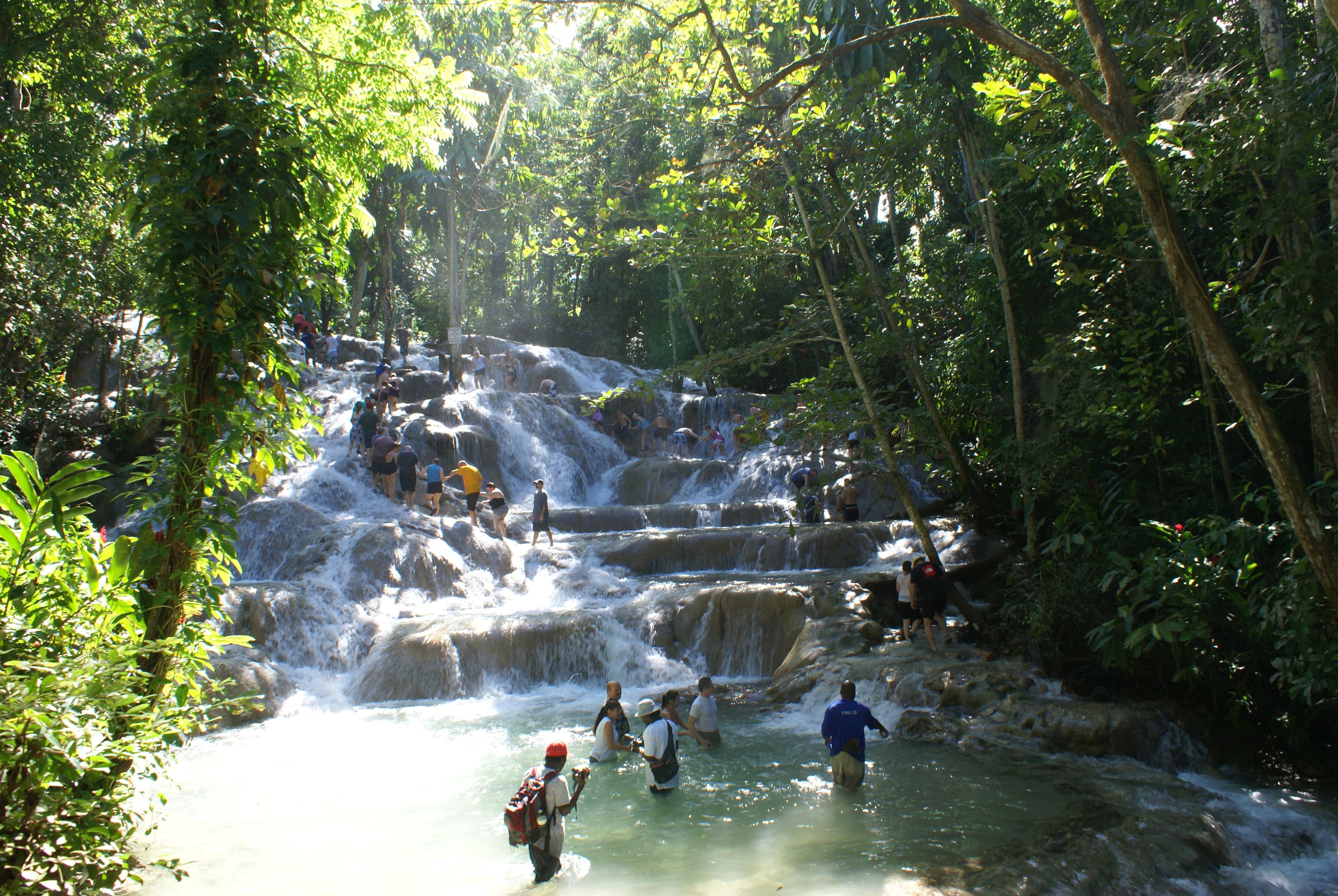 Dunn's River Falls (Ocho Rios – nearby)