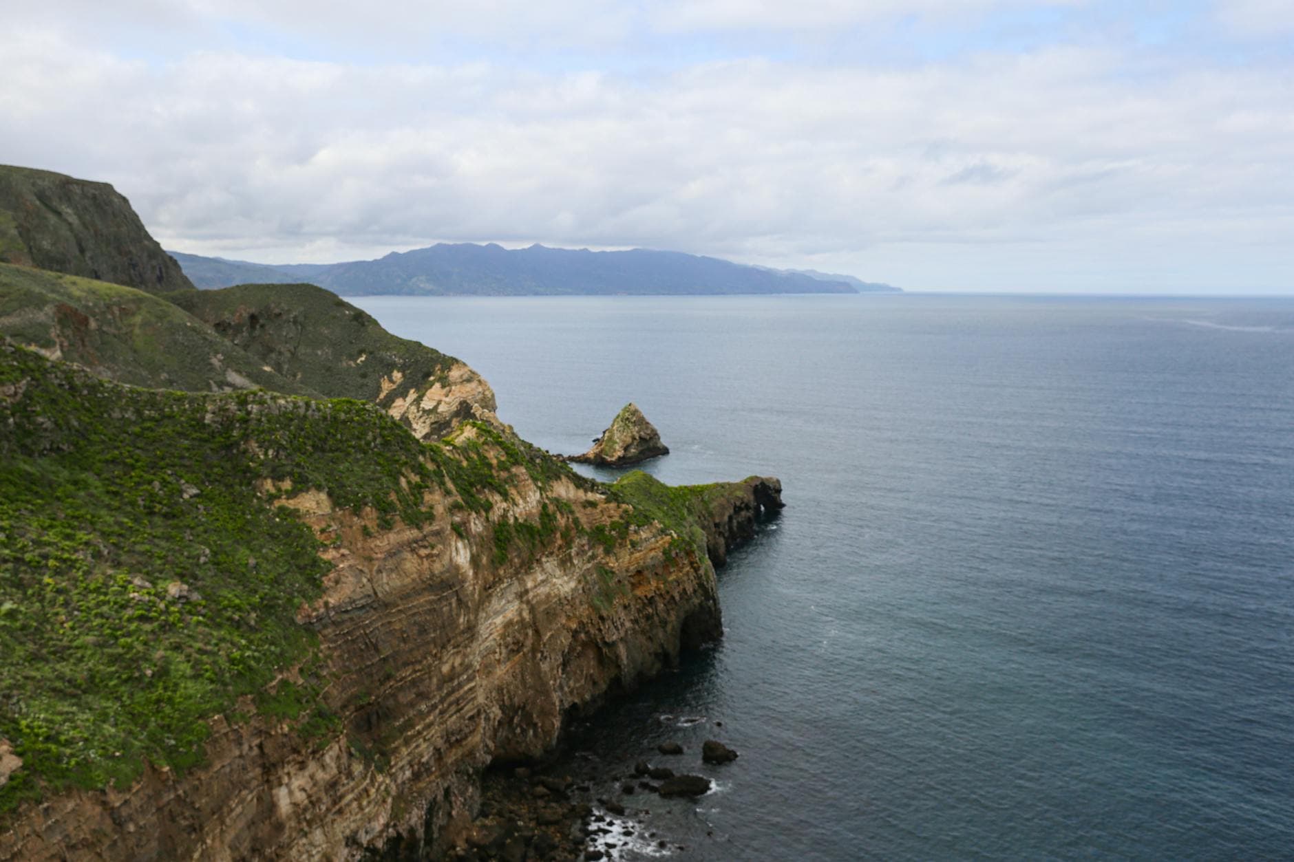 Kayaking sea caves