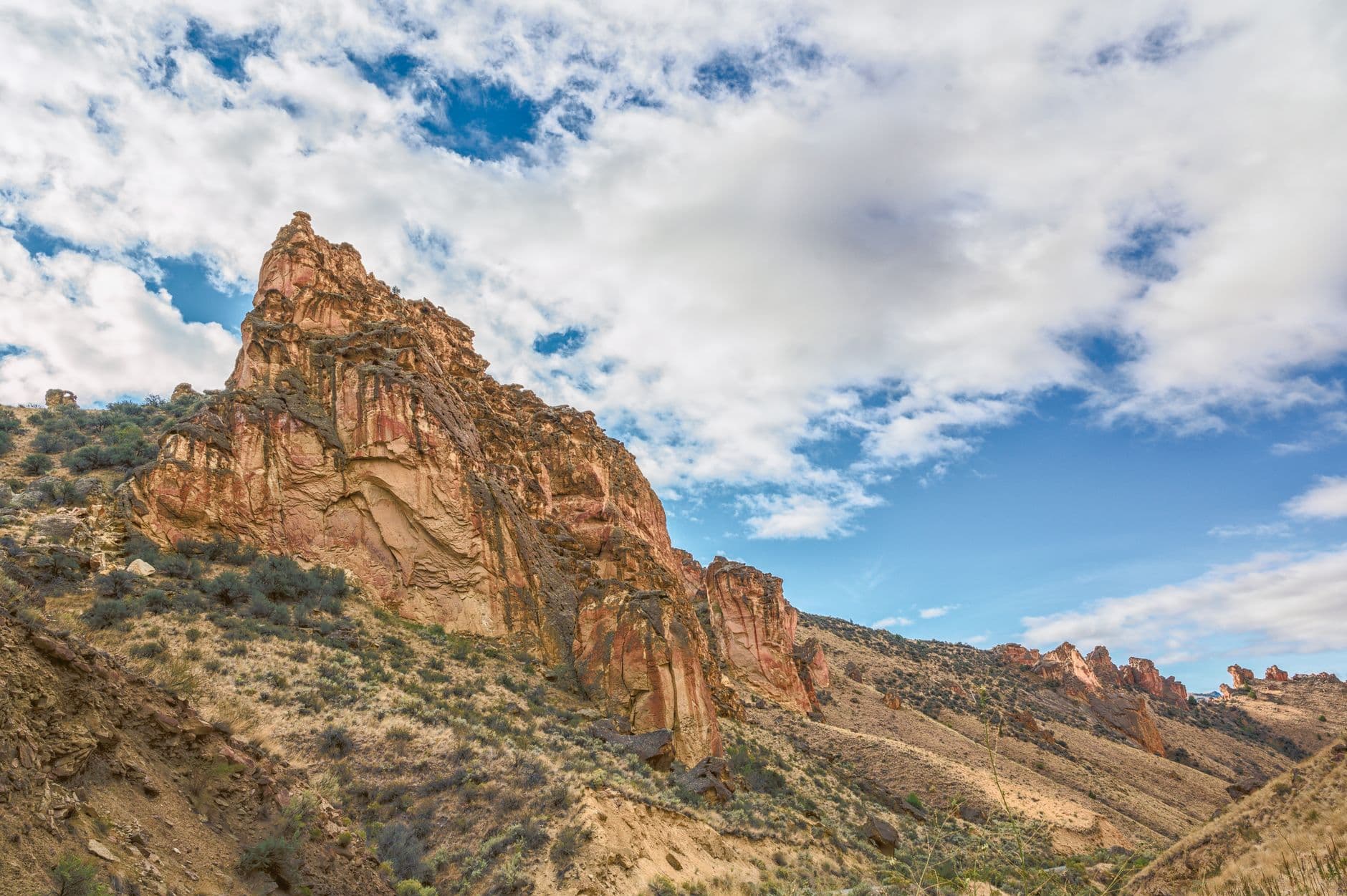 Sandstone Bluffs Overlook