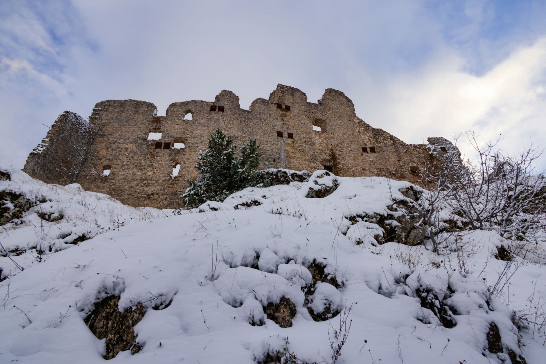 Cutthroat Castle Ruins