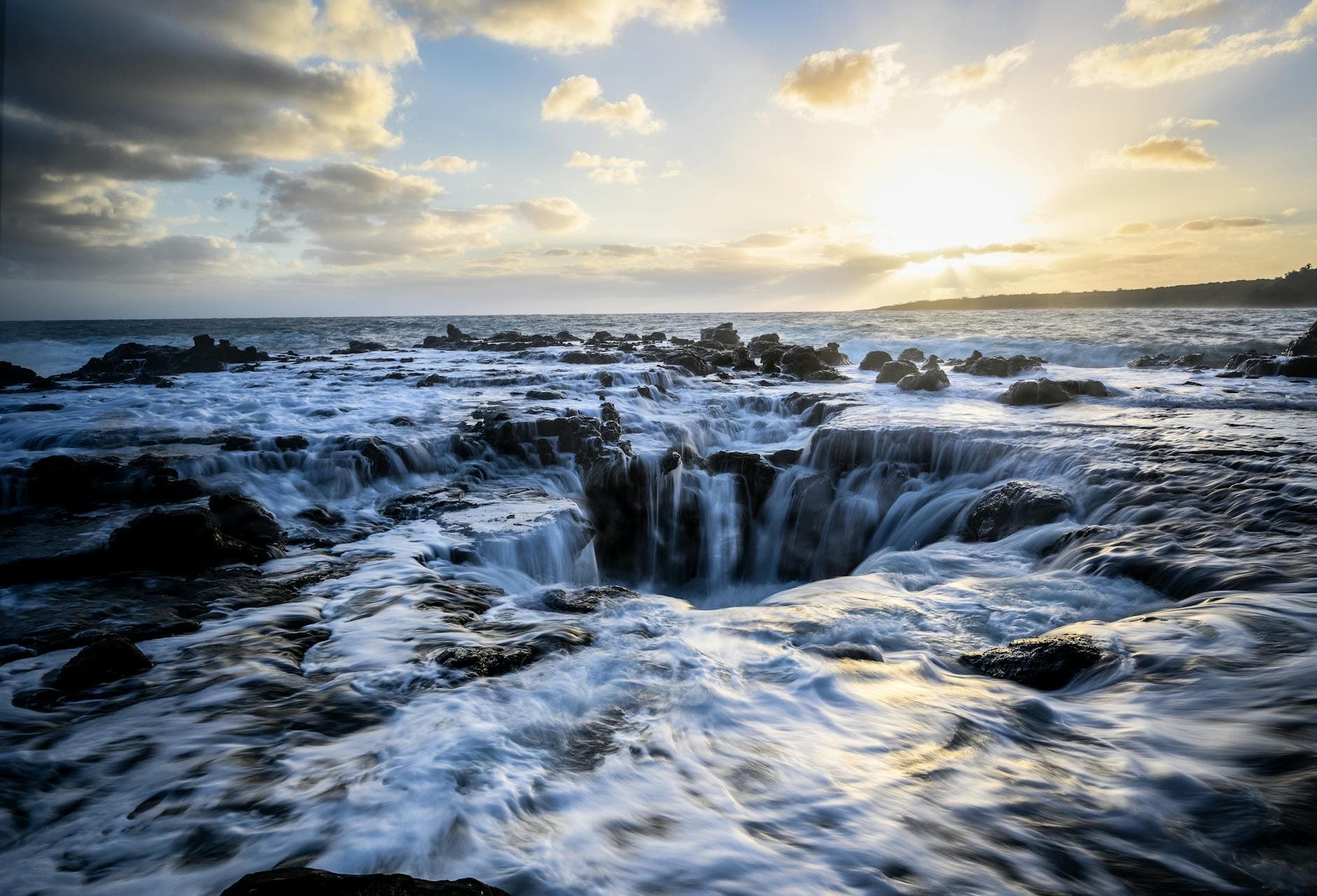 Poʻipū (Spouting Horn, Baby Beach)