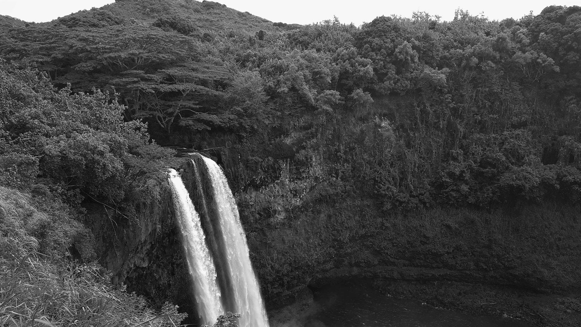 Hāna Highway (stop at Keʻanae Peninsula, Wailua Falls, Oheʻo Gulch)