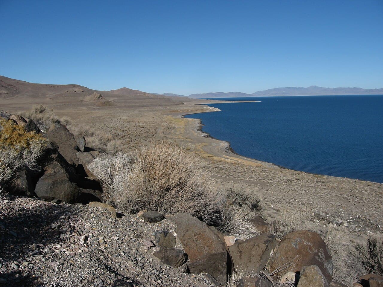Pyramid Lake