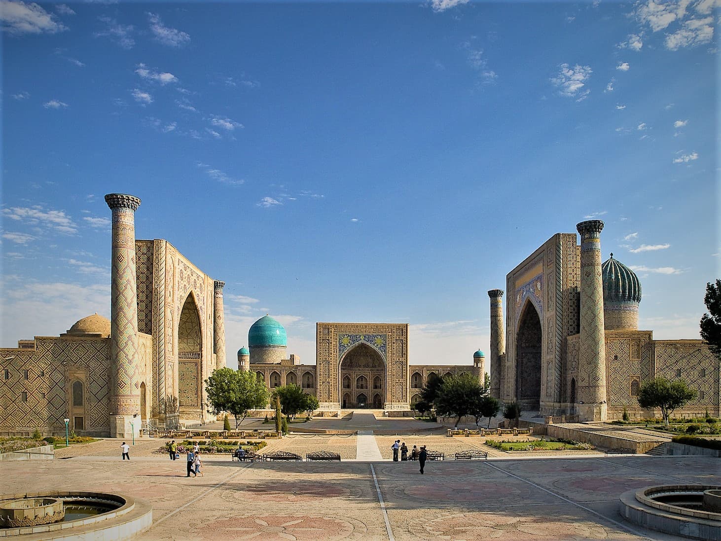 Samarkand (day trip – Registan)